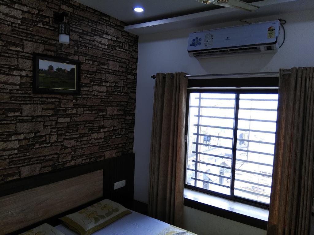 Alakhnanda Guest House Варанаси Экстерьер фото